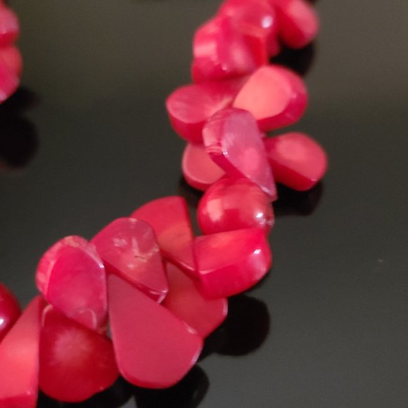 Short Red Coral necklace-Coral jewelry -Casual gemstone necklace - Picture 4 of 4